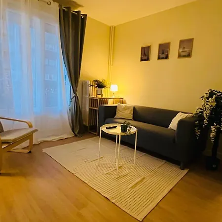 Bel Entier 2 Pers Parking Prive Balcon شقة *
